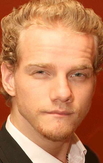 Актер Юрий Колокольников