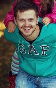 Актер Александр Верхоляк