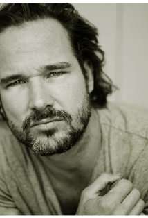 Актер Фабрис Девиль