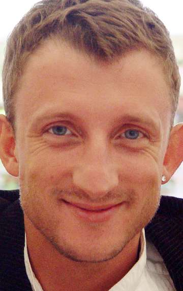 Актер Игнат Акрачков