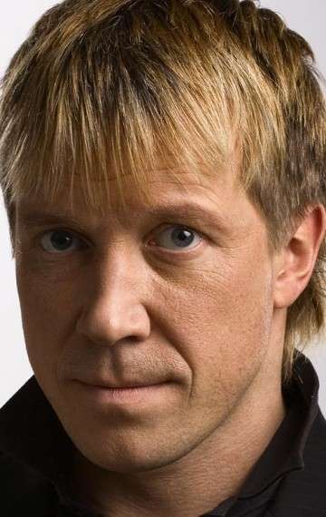 Актер Алексей Кравченко