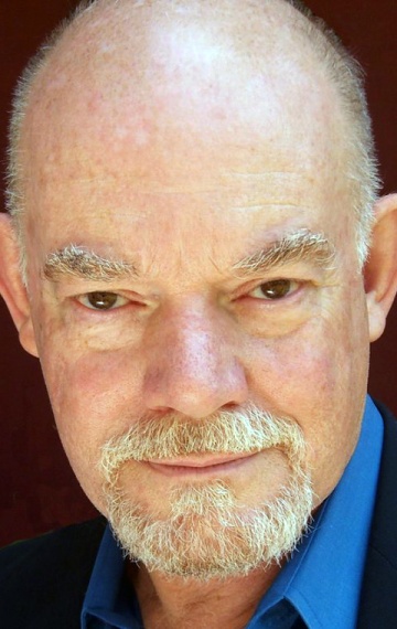 Актер Дэвид Ст. Джеймс