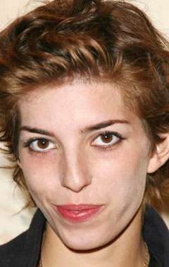 Фото Лу Дуайон