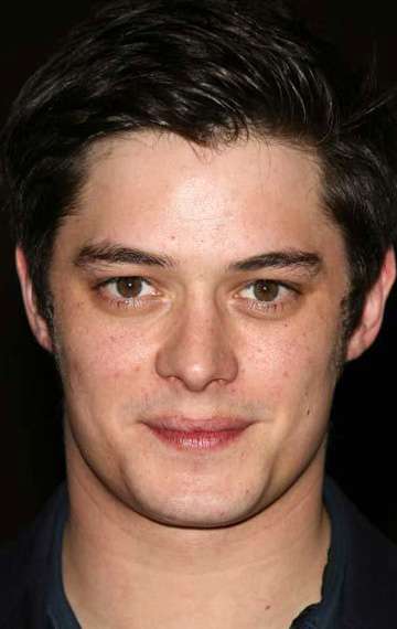 Актер Орельен Вик