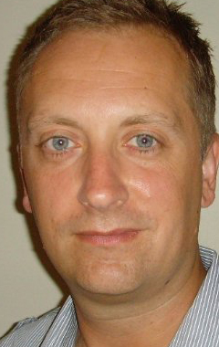 Актер Марк Шримптон