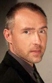 Актер Дмитрий Стрелков