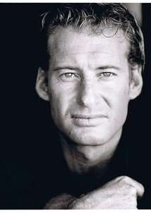 Актер Кент Харпер