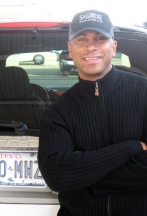 Актер Джулиан Старкс