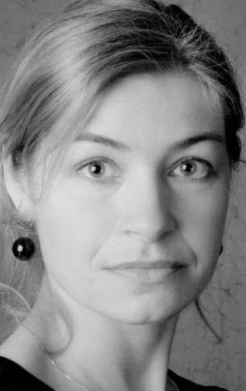 Актер Елена Нестерова