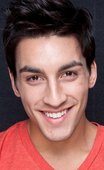 Актер Роберт Джереми Ролдан