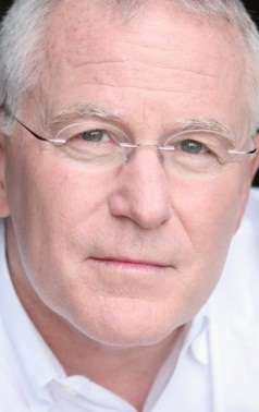 Актер Даг Джеймс