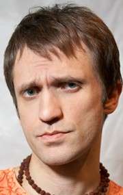 Актер Илья Колесников