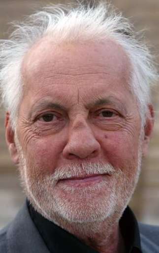 Актер Мишель Серро