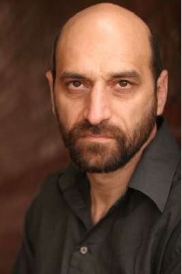 Актер Артур Дарбинян