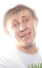 Актер Евгений Бочкарев