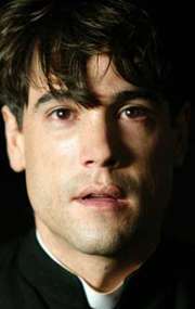 Актер Унакс Угальде