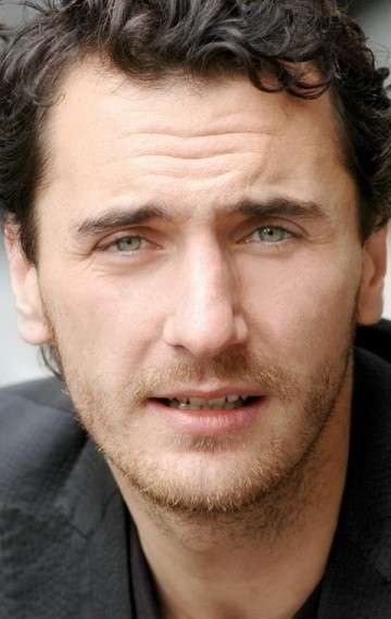 Актер Фырат Челик