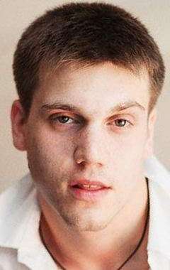 Актер Олег Тилькин