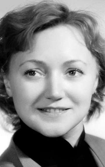 Актер Людмила Касаткина