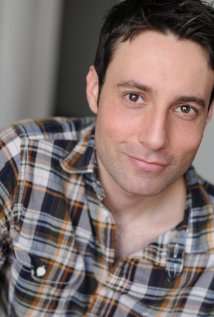 Актер Нат Лэнг