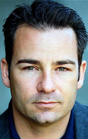 Актер Марти Папазян