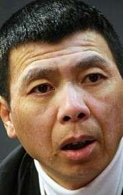 Актер Фэн Сяоган