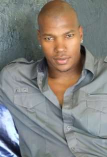 Актер Исаак Кис