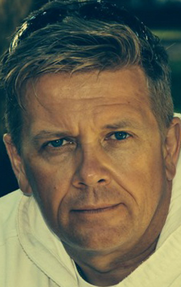 Актер Александр Анриа