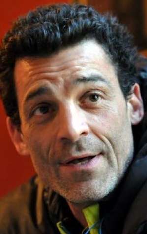 Актер Ксавьер Мэтью