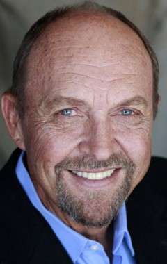 Актер Джон Эштон