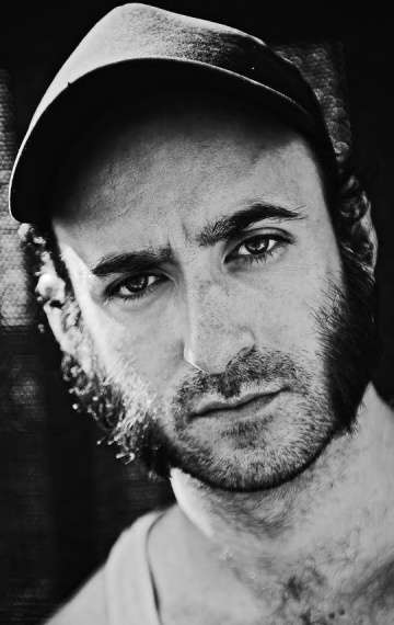 Актер Кристиан Карвахаль