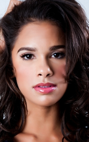 Актер Мисти Коуплэнд