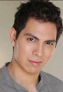 Актер Джастин Галиндо