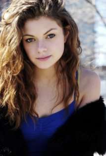 Актер Иззи Стил