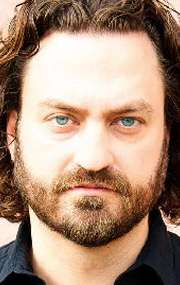 Актер Скотт Аллен Перри