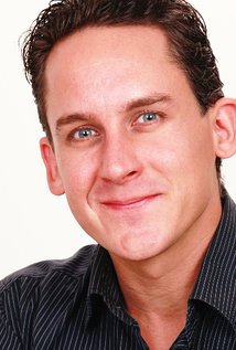 Актер Келли Хетерингтон