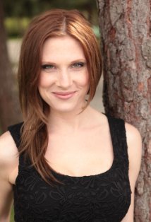 Актер Люси Уолш