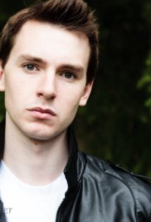 Актер Люк Янг