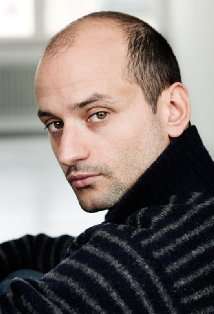 Актер Витус Визер