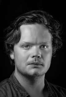 Актер Адам Илд Роведер