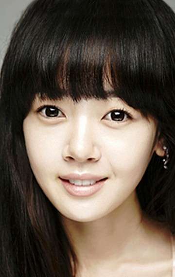 Актер Ким По Ми