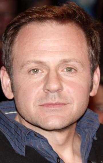 Актер Самуэль Финци