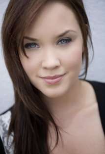 Актер Лейси Дж Мейли