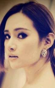 Актер Ейяинг Рхатха Пхонгам