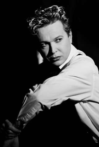 Актер Эдуард Безродный