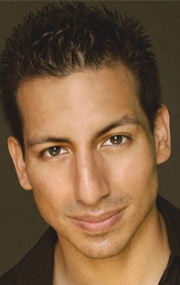 Актер Алекс Крус