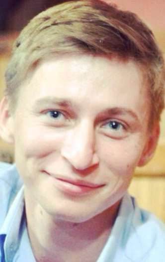 Актер Роман Гусев