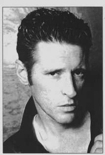 Актер Дин Рэдер-Дювалл