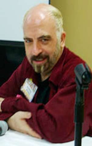 Актер Дэвид Зен Мансли