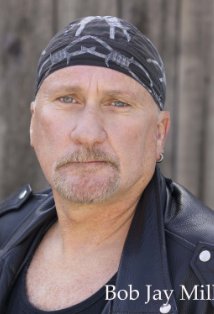 Актер Боб Джей Миллс
